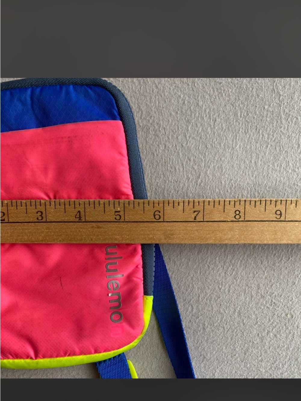 Lululemon Bright Colorblock Crossbody Pouch - Pink & Blue - Picture 4 of 7